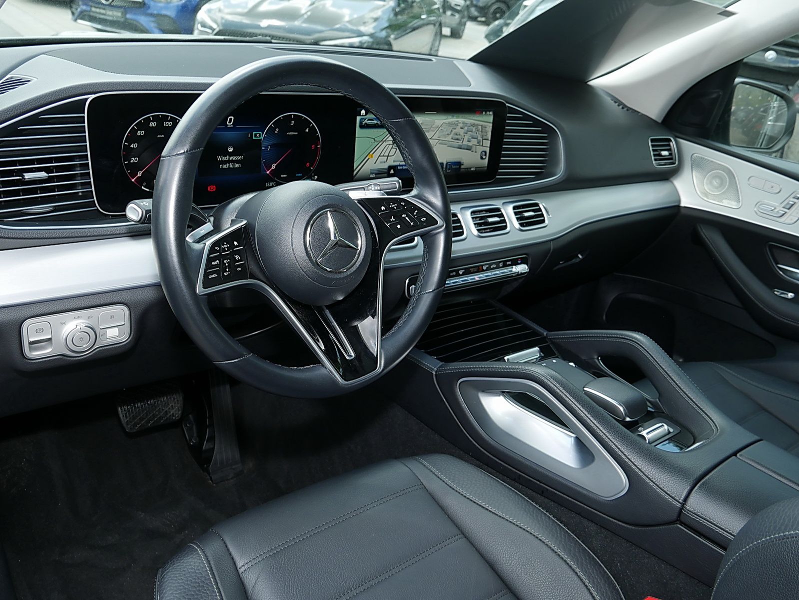 Mercedes-Benz GLE 300 d 4M+AMG+MultiBeam LED+Night+AHK+PANO+++