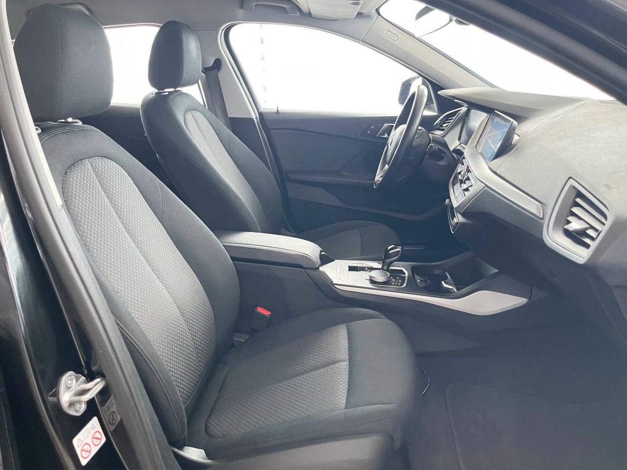 BMW 118i Aut. - Samsaru's Car Outlet