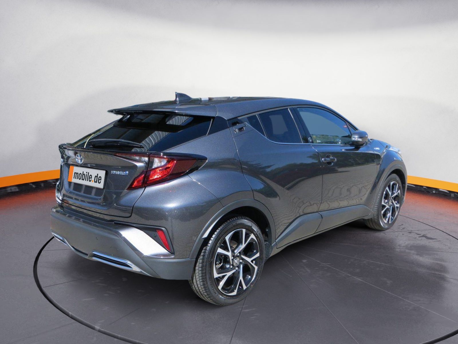 Toyota C-HR 2.0 Hybrid - Samsaru's Car Outlet