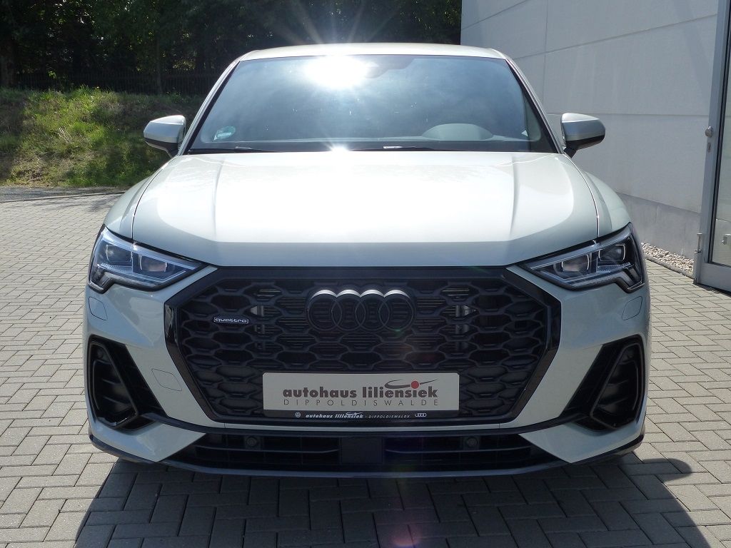Audi Q3 Sportback 40 TFSI quattro S-tronic S line - Samsaru's Car Outlet
