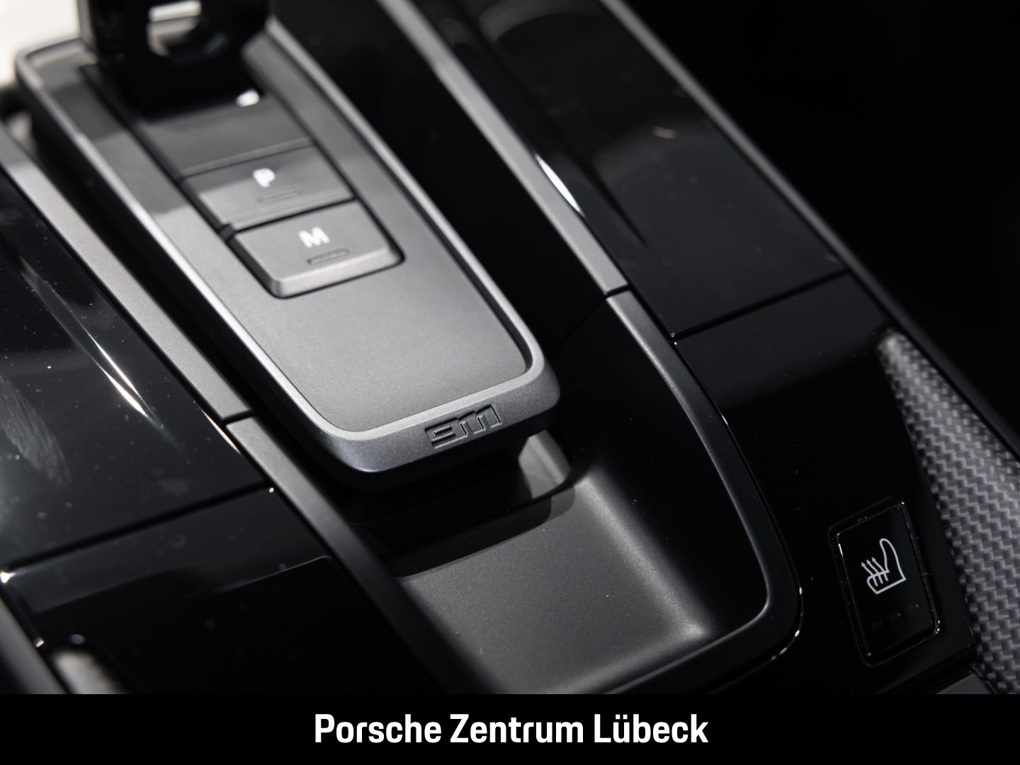 Porsche 992 911 Carrera 4 GTS BOSE Sportabgasanlage LED