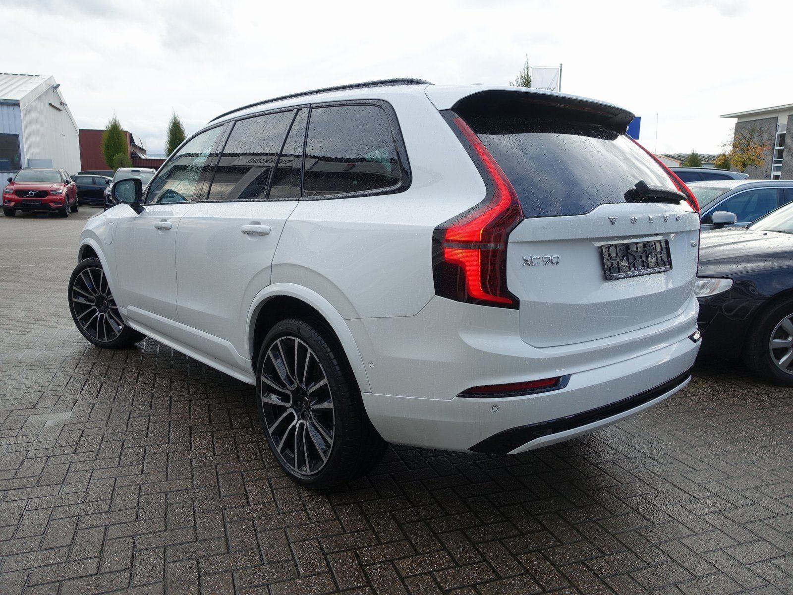 Volvo XC90 Ultra Dark T8 AWD Plug-in Hybrid/AHK/B&W
