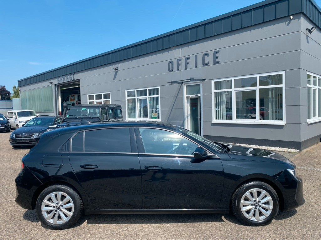 Opel Astra L Lim. Business Edition - Samsaru's Car Outlet