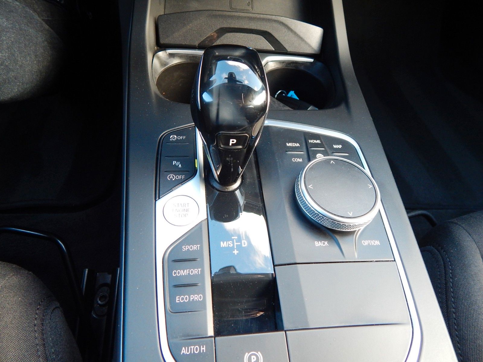 BMW 118iA Advantage - Samsaru's Car Outlet