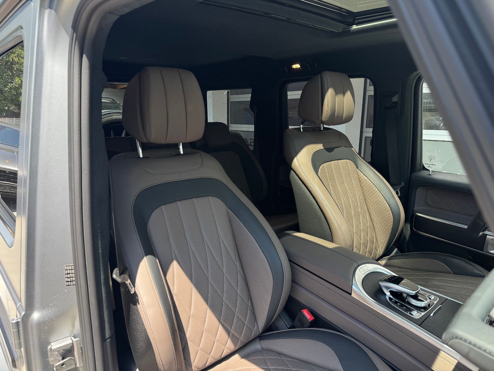 Mercedes-Benz G 500 AMG - Samsaru's Car Outlet