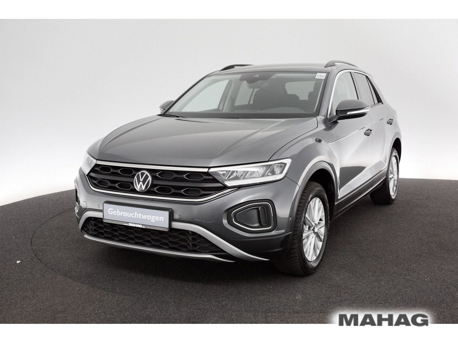 Volkswagen T-ROC 1.5 TSI LIFE - Samsaru's Car Outlet