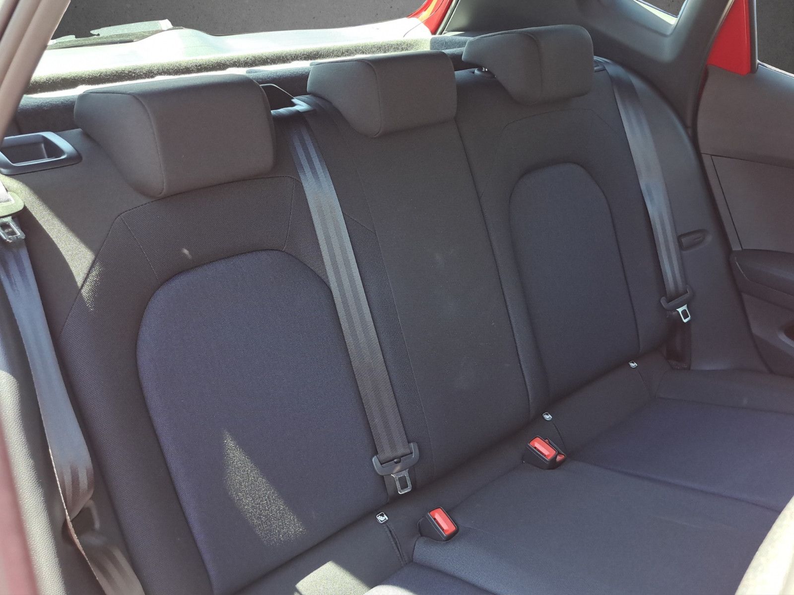 Seat Arona FR 1.5 TSI DSG AHK Navi Voll-LED PDC