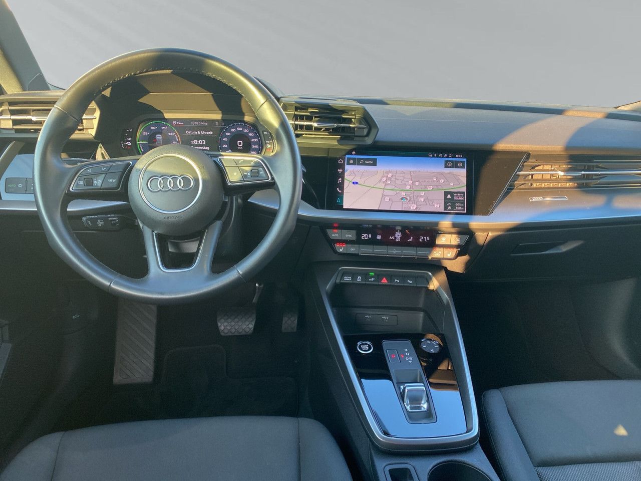 Audi A3 Sportback 40 TFSI e S tronic AHK LED R-Kamera