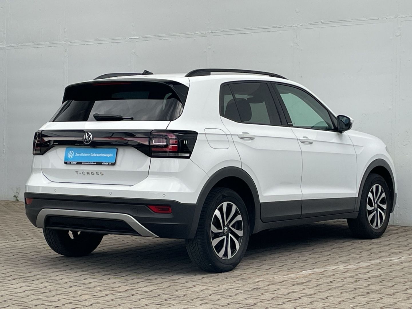 Volkswagen T-Cross 1.5 TSI DSG Active - Samsaru's Car Outlet