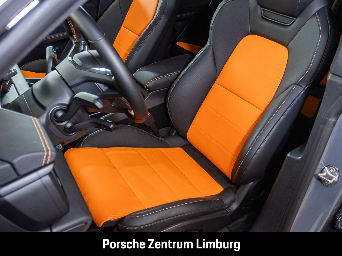 Porsche Macan 4S BOSE Luftfederung Panoramadach LED