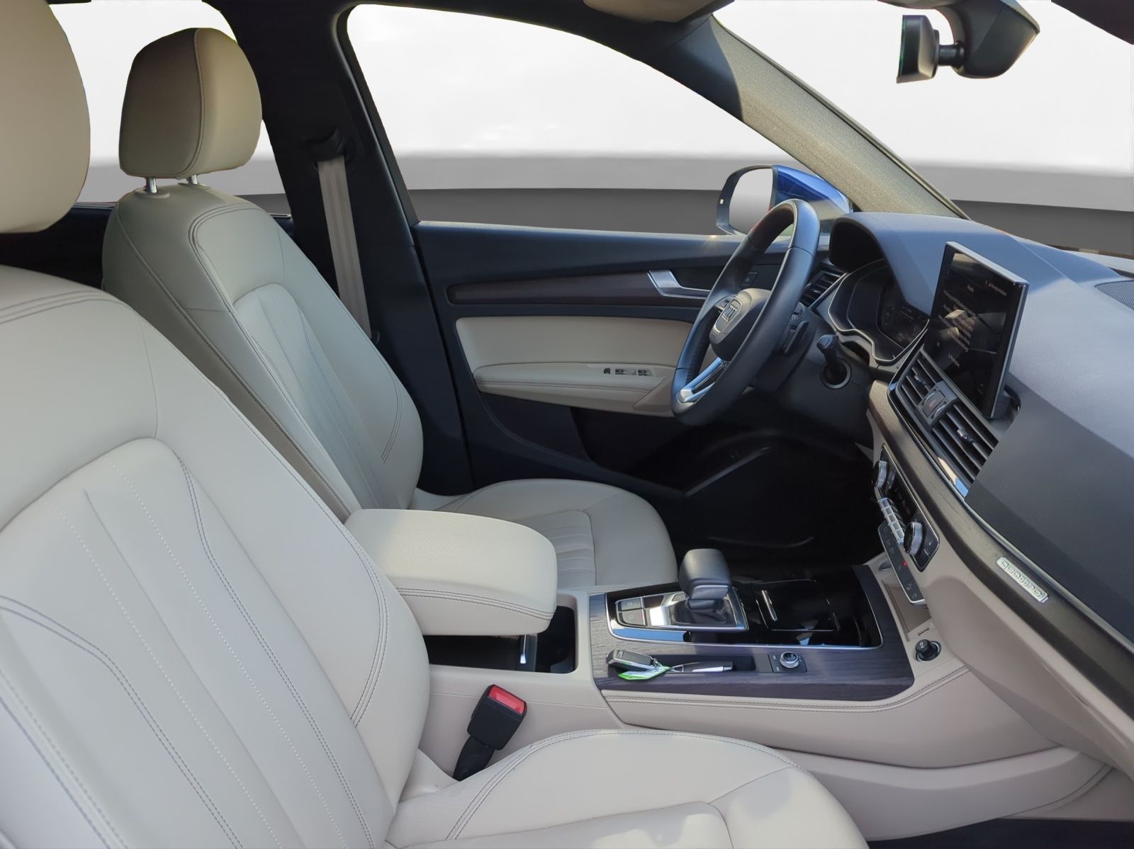 Audi Q5 40 TDI quattro S line - Samsaru's Car Outlet
