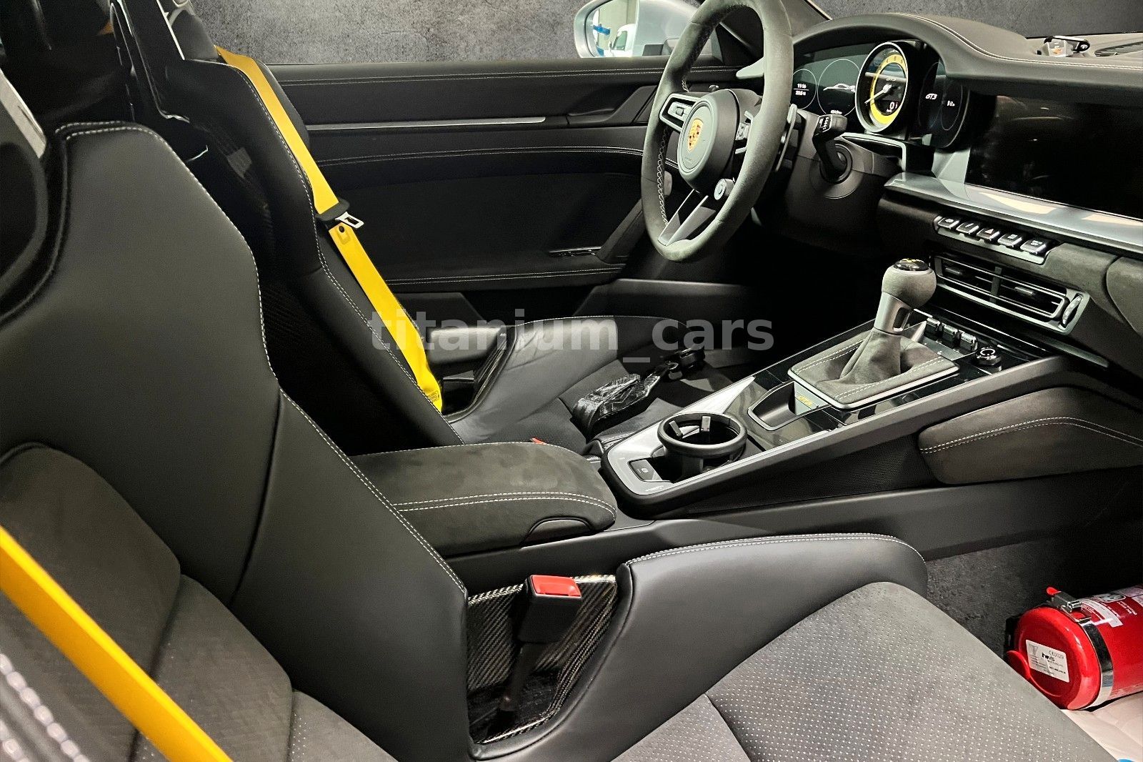 Porsche 911 992 GT3 Clubsport - Samsaru's Car Outlet