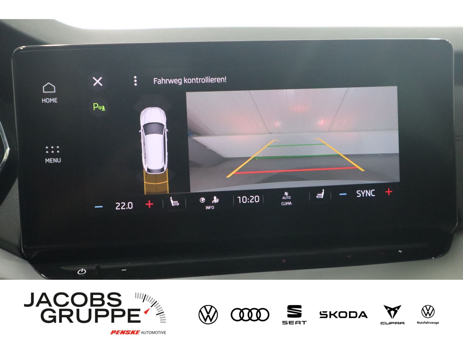 Skoda Octavia Combi 1.5 TSI Clever - Samsaru's Car Outlet