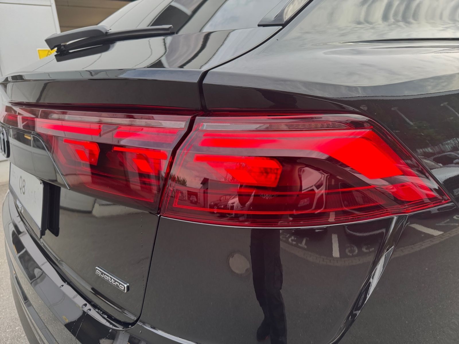 Audi Q8 SUV 50 TDI quattro - Samsaru's Car Outlet
