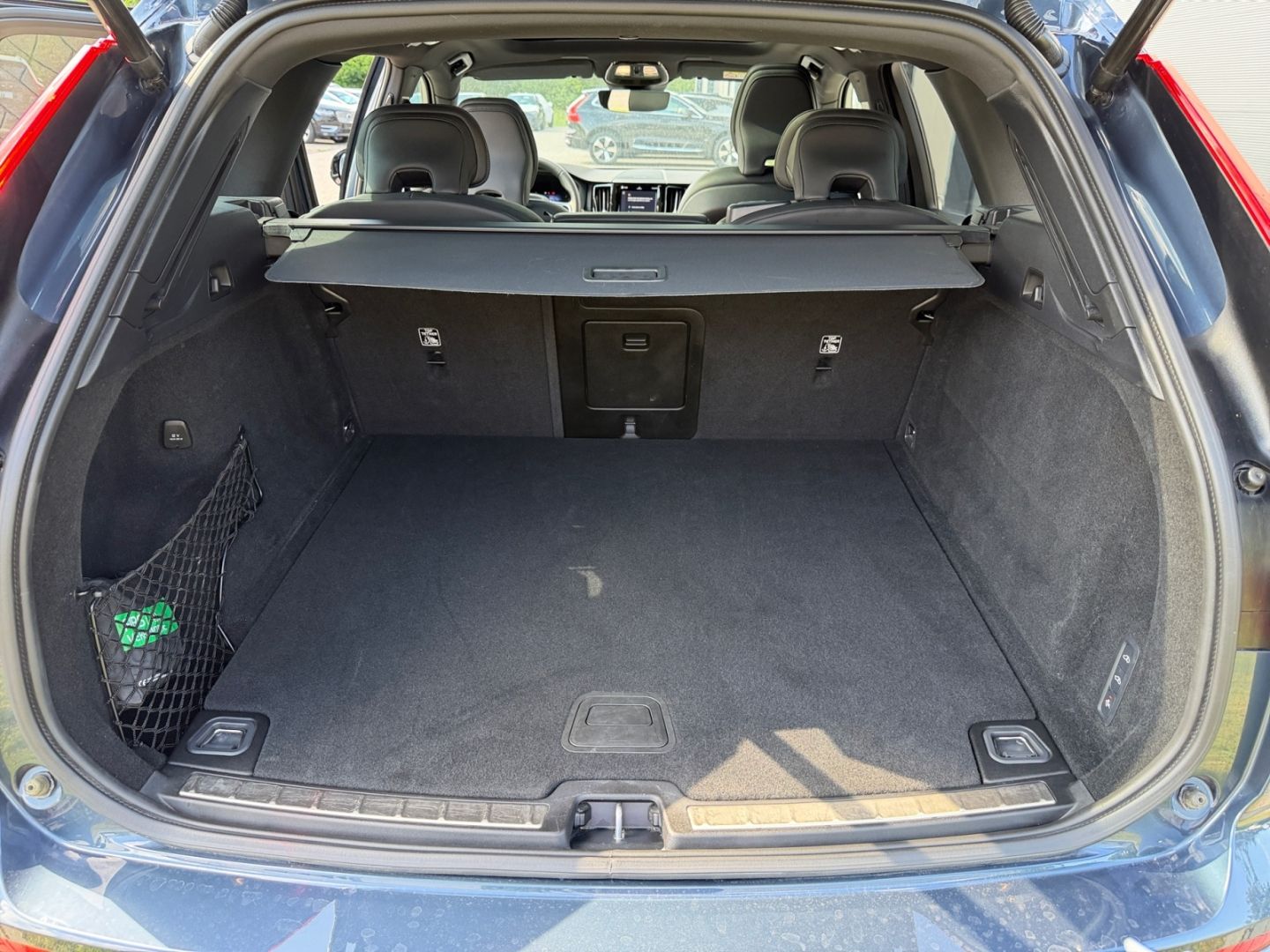 Volvo XC60 Ultimate Dark AWD B4 Diesel HUD StandHZG AH