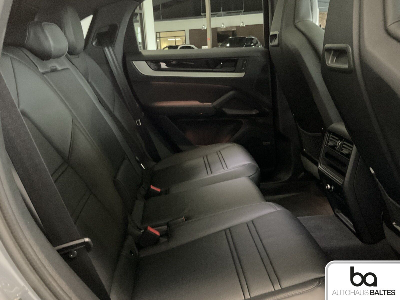 Porsche Cayenne Coupe Luft/Matrix/Inno/2+1/Head-up/Bose/