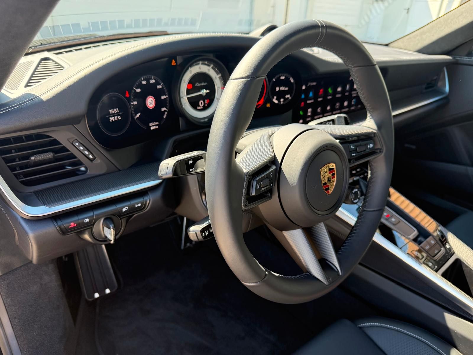 Porsche 911 Turbo schwarz/schwarz//