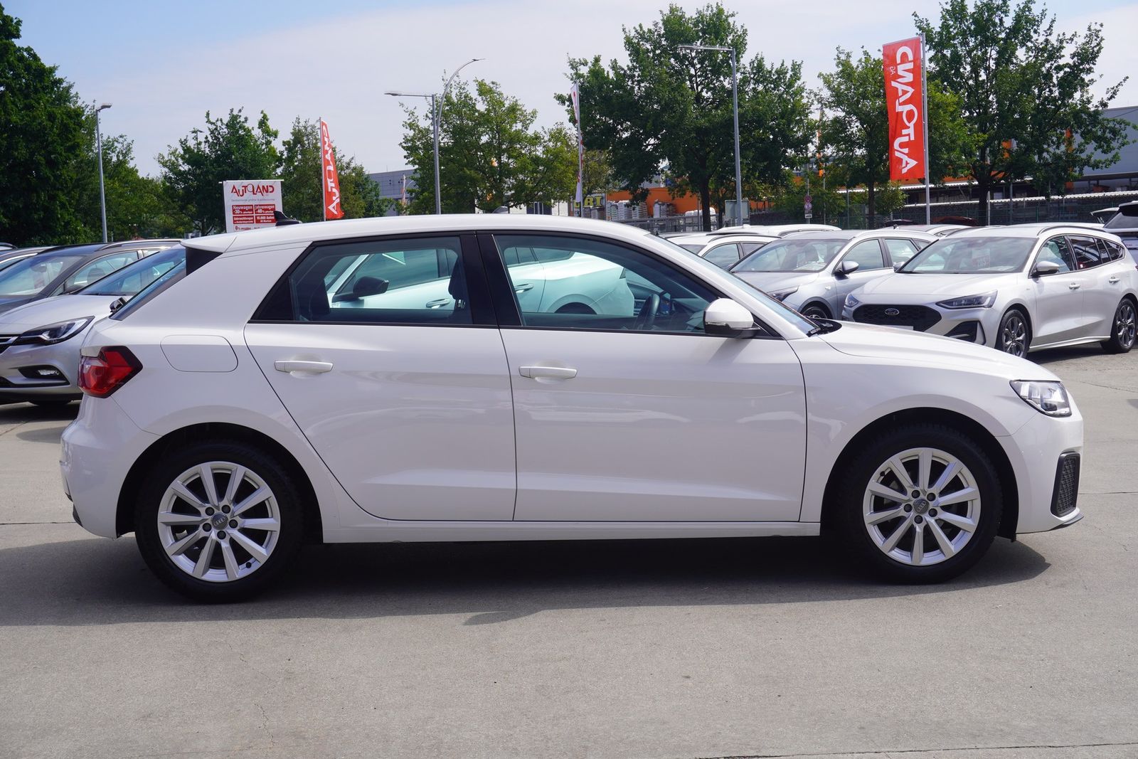 Audi A1 Sportback 25 1.0 TFSI - Samsaru's Car Outlet