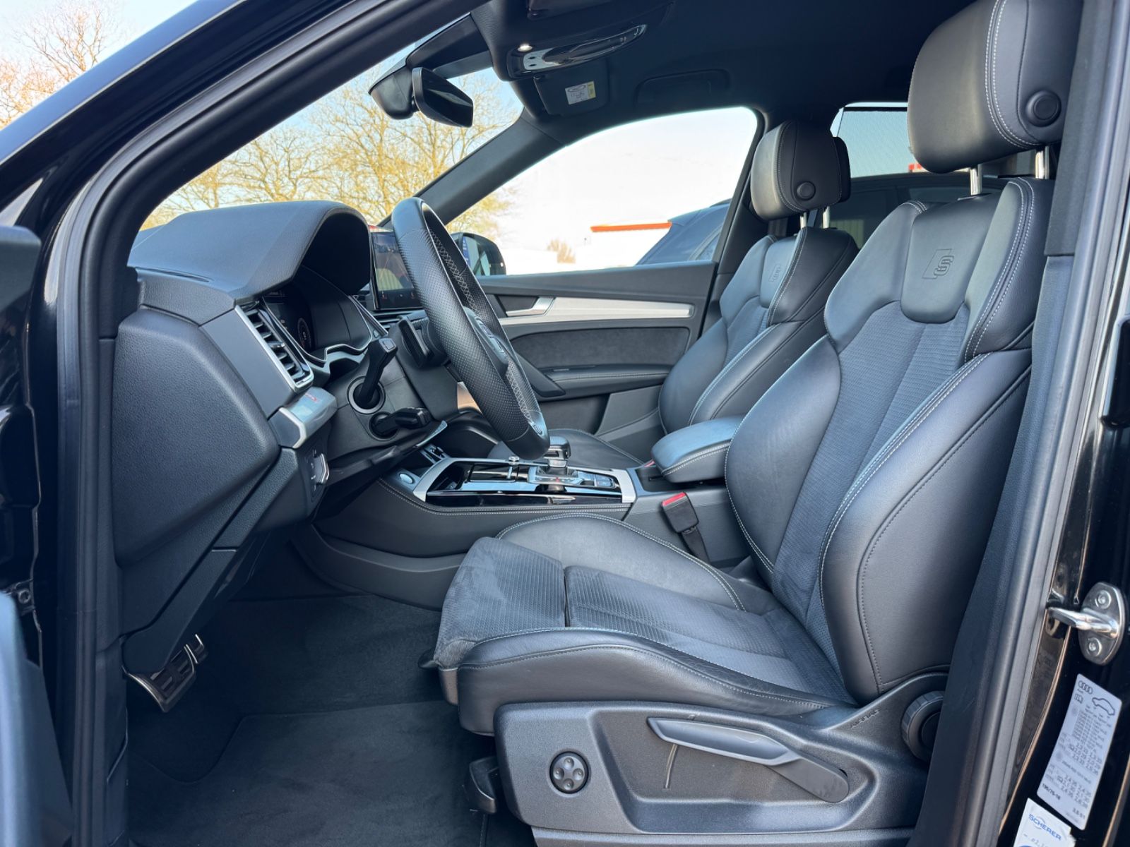 Audi Q5 40 TDI quattro S line - Samsaru's Car Outlet