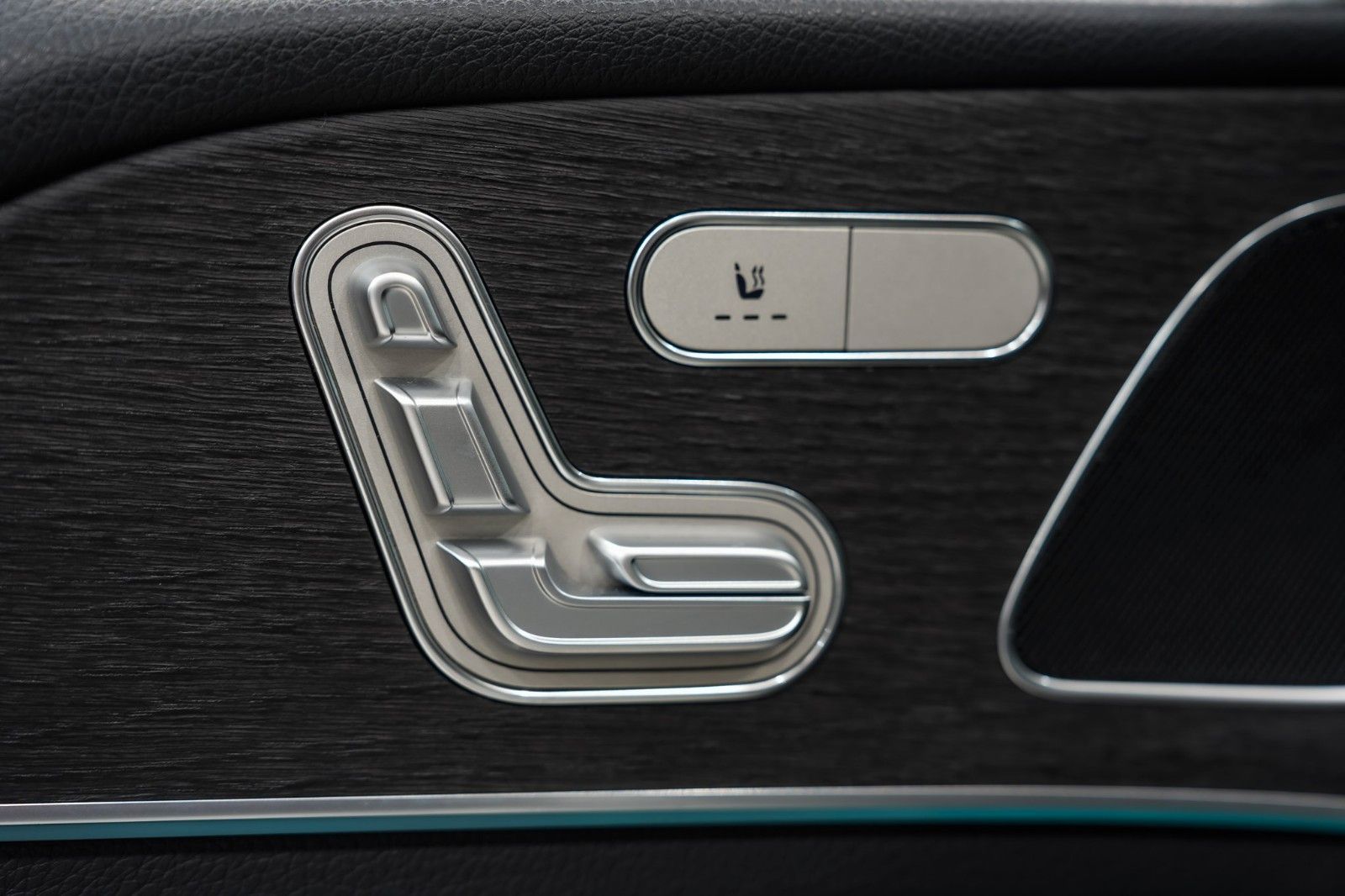 Mercedes-Benz GLE 450 4Matic*AMG-LINE*AIRMATIC*PANO*360°KAMERA