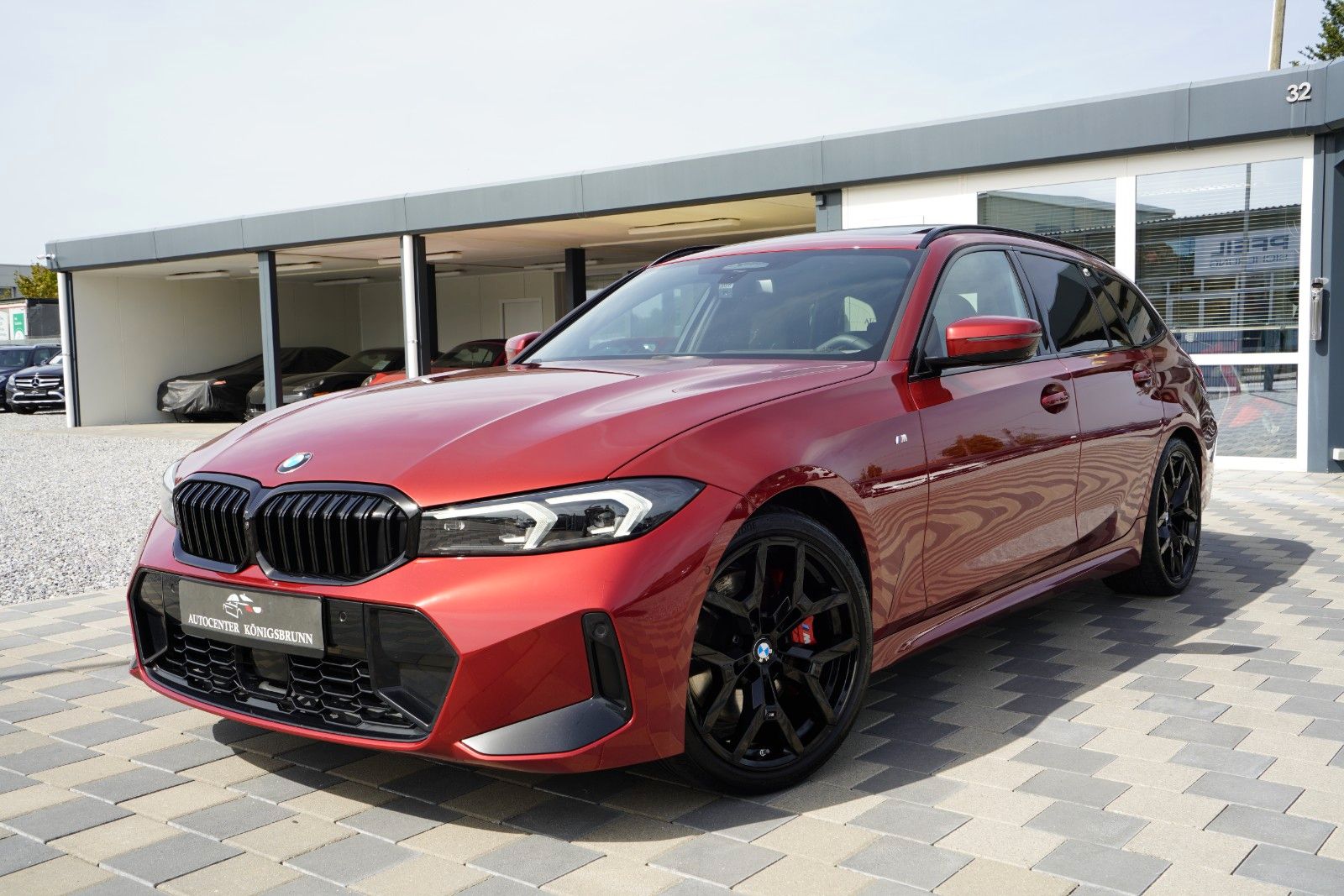 BMW 320d*xDrive*M Sport Pro*1.Hand*AHK*Pano*360*Sthz