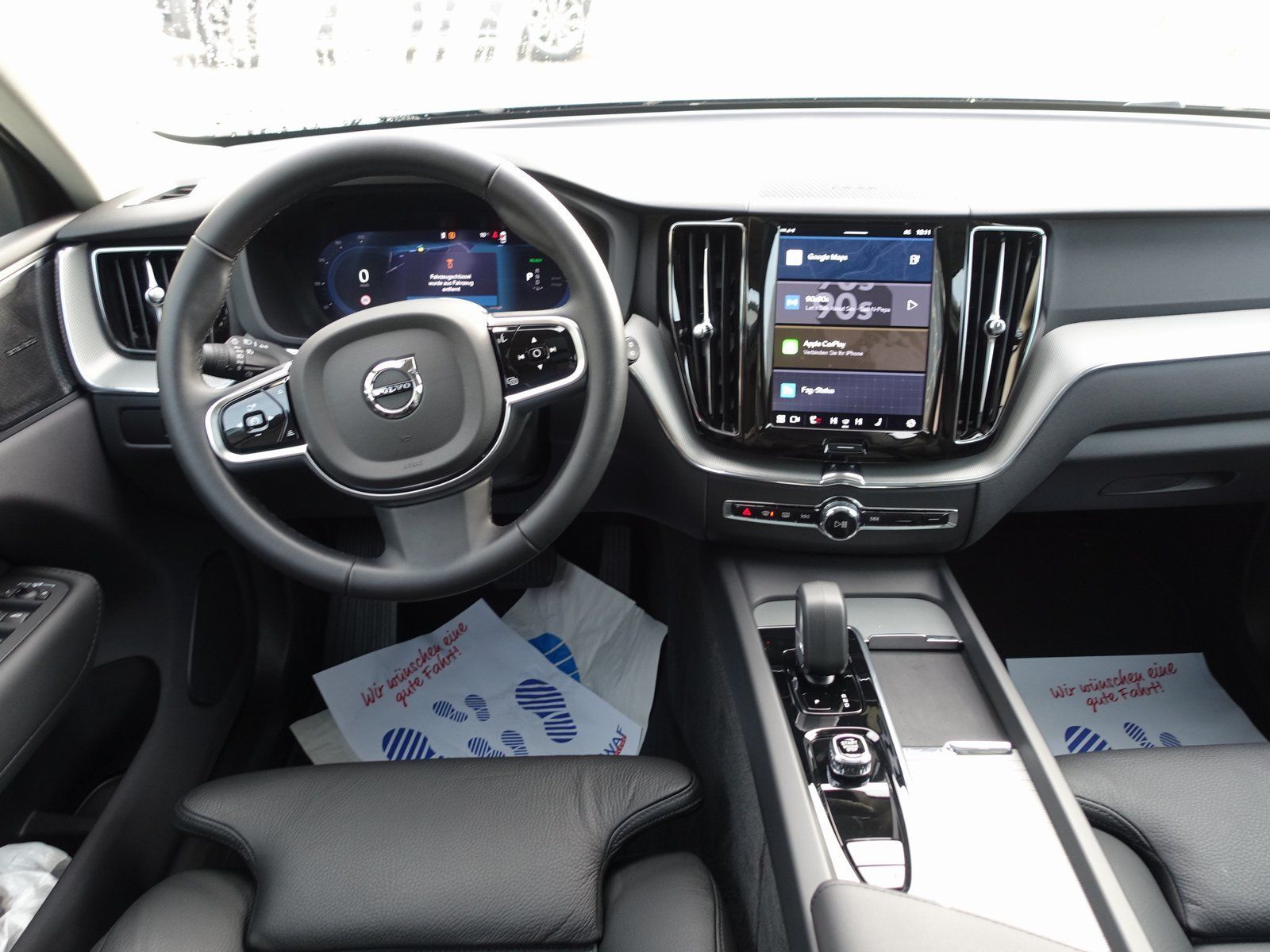 Volvo XC60 Plus T6 AWD/H&K/360°/FourC/AHK/Pano/BLIS