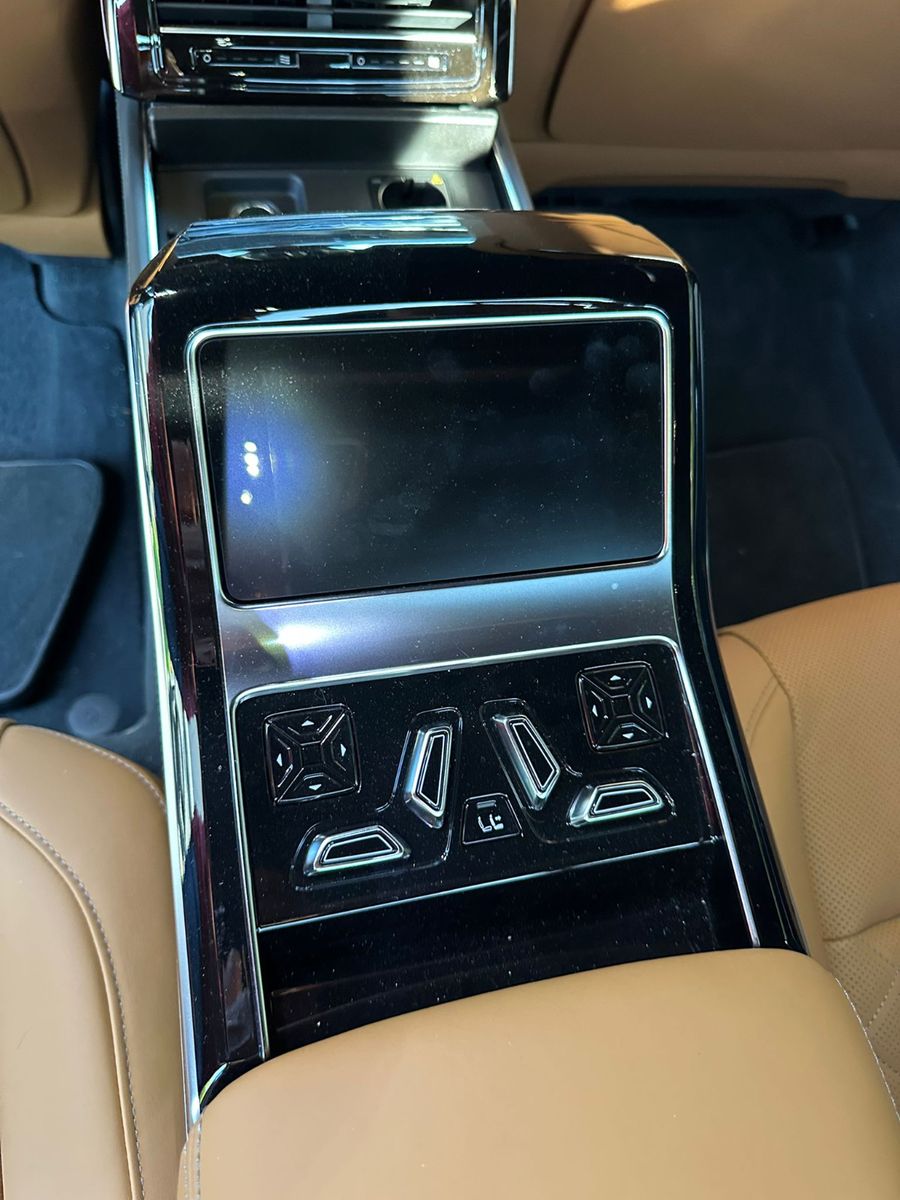 Audi A8 60 TFSI L quattro - Samsaru's Car Outlet
