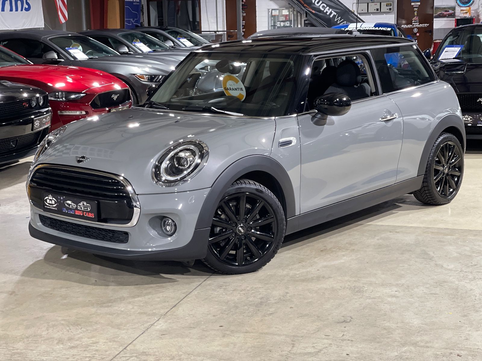 MINI COOPER MINI Chili - Samsaru's Car Outlet