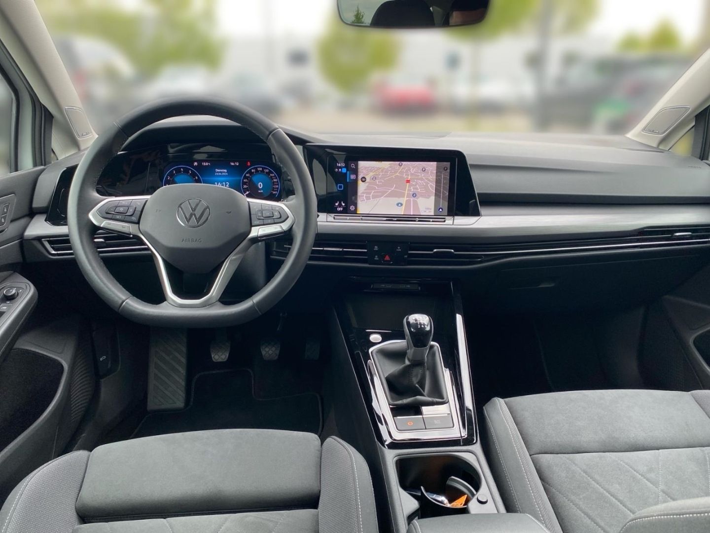 Volkswagen Golf Variant 8 VIII Style 1.5 TSI - Samsaru's Car Outlet
