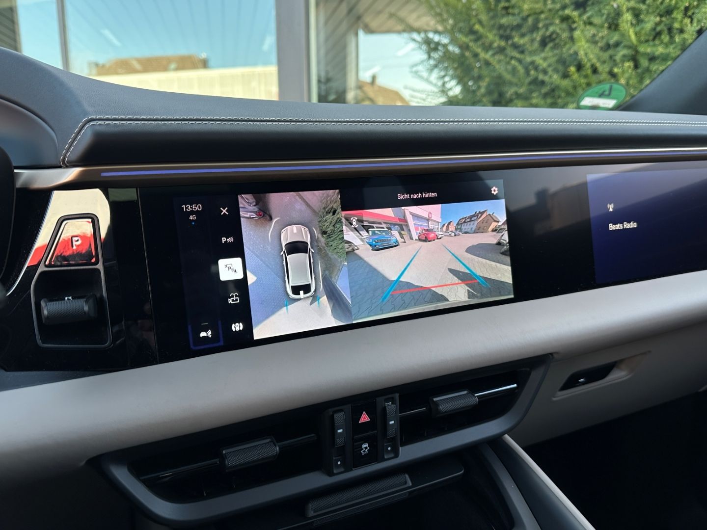 Porsche Macan 4 HUD KLIMASITZE PANO MATRIX BOSE KEYLESS