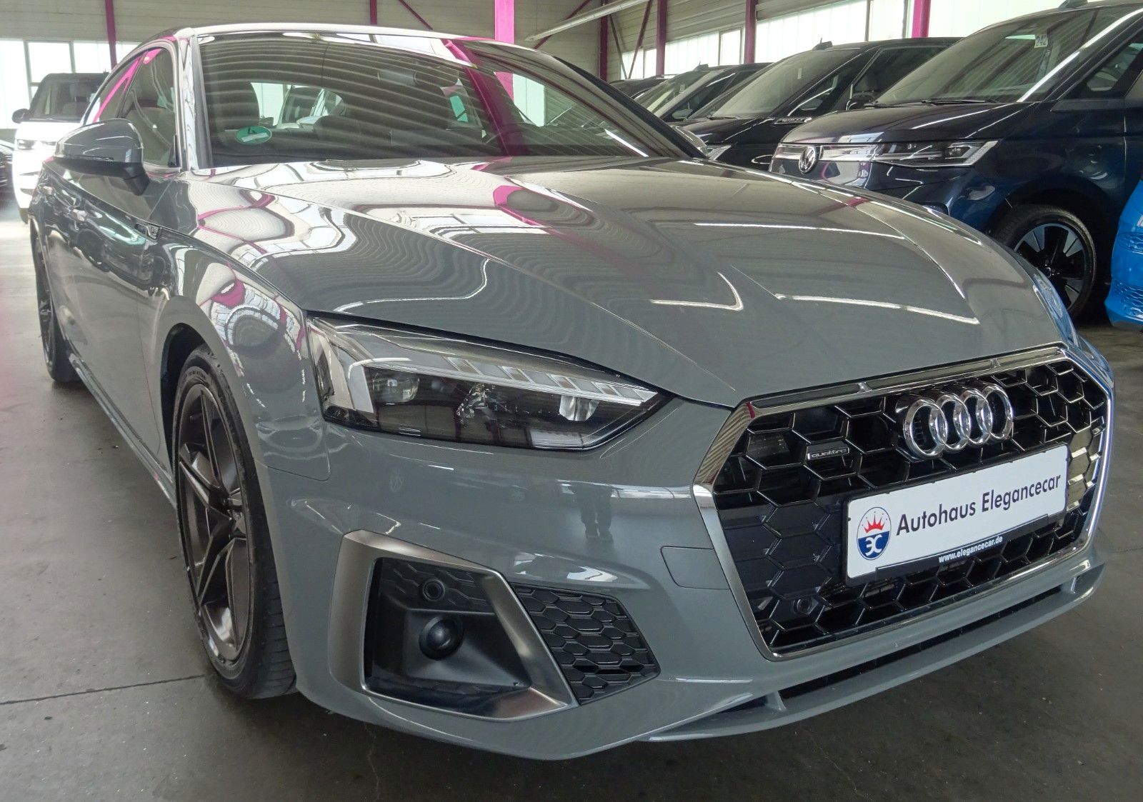 Audi A5 SPORTBACK 40 TDI QUATTRO S-LINE*ACC*AHK*STHZ*