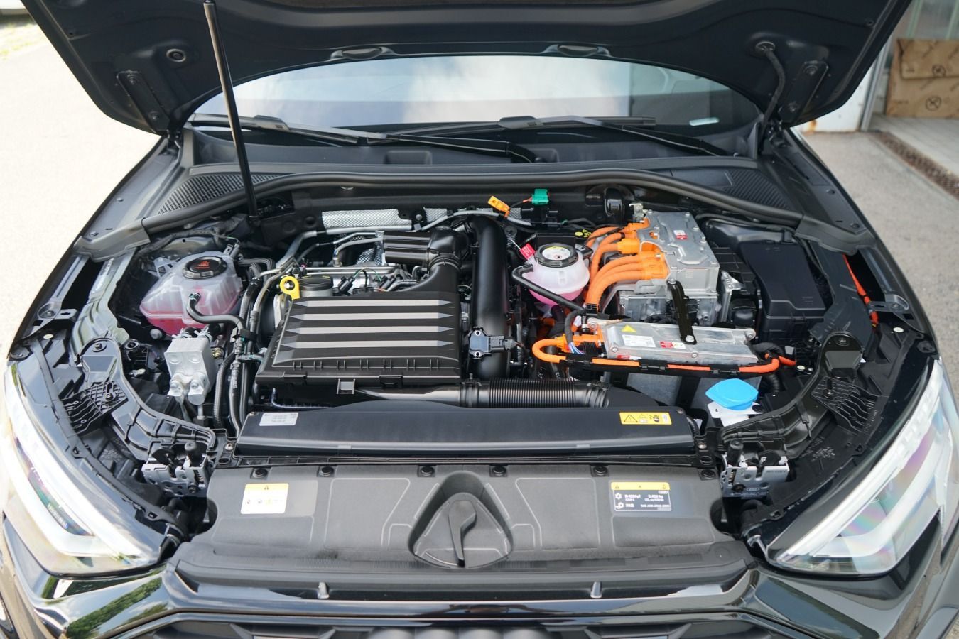 Audi A3 45TFSI e Sportback S line - Samsaru's Car Outlet