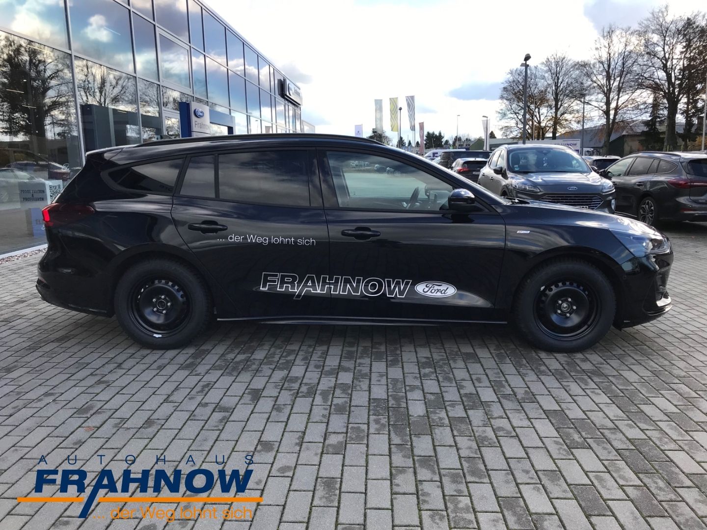 Ford Focus Turnier 1.0L ST-LINE X MATRIX-LED AHK B&O
