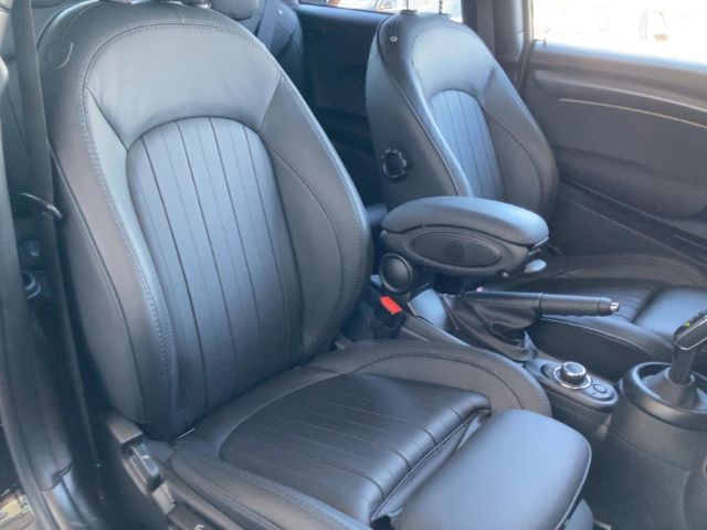 MINI Cooper - Samsaru's Car Outlet
