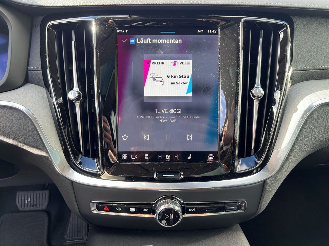 Volvo V60 T6 AWD Ultra DARK AHK BUSINESS 360° 19LM