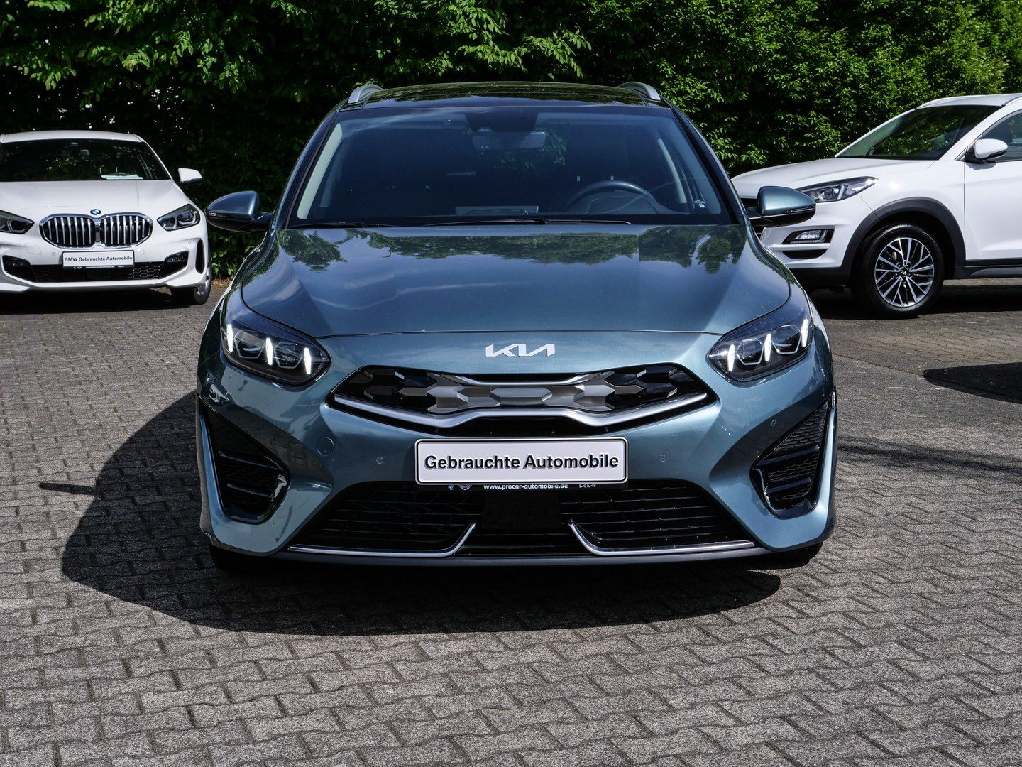 Kia Ceed SW Plug-in Hybrid Platinum - Samsaru's Car Outlet