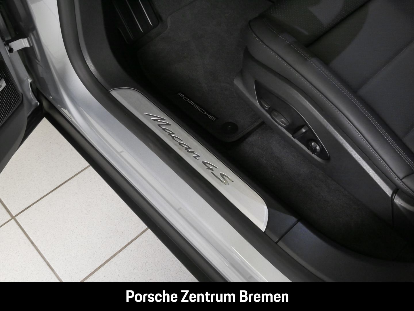Porsche Macan 4S - Samsaru's Car Outlet