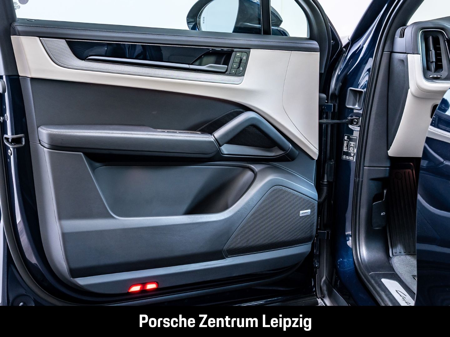Porsche Cayenne S Massage Sportabgas InnoDrive Standheiz