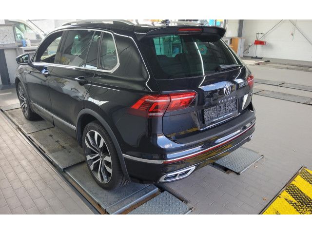 Volkswagen Tiguan 2.0 TDI R-Line 4Motion AHK IQ.LIGHT - LED