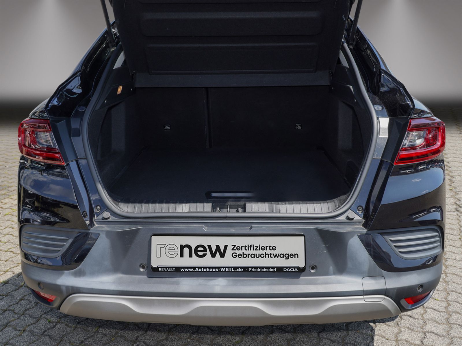 Renault Arkana Techno E-Tech+Full Hybrid 145 - Samsaru's Car Outlet