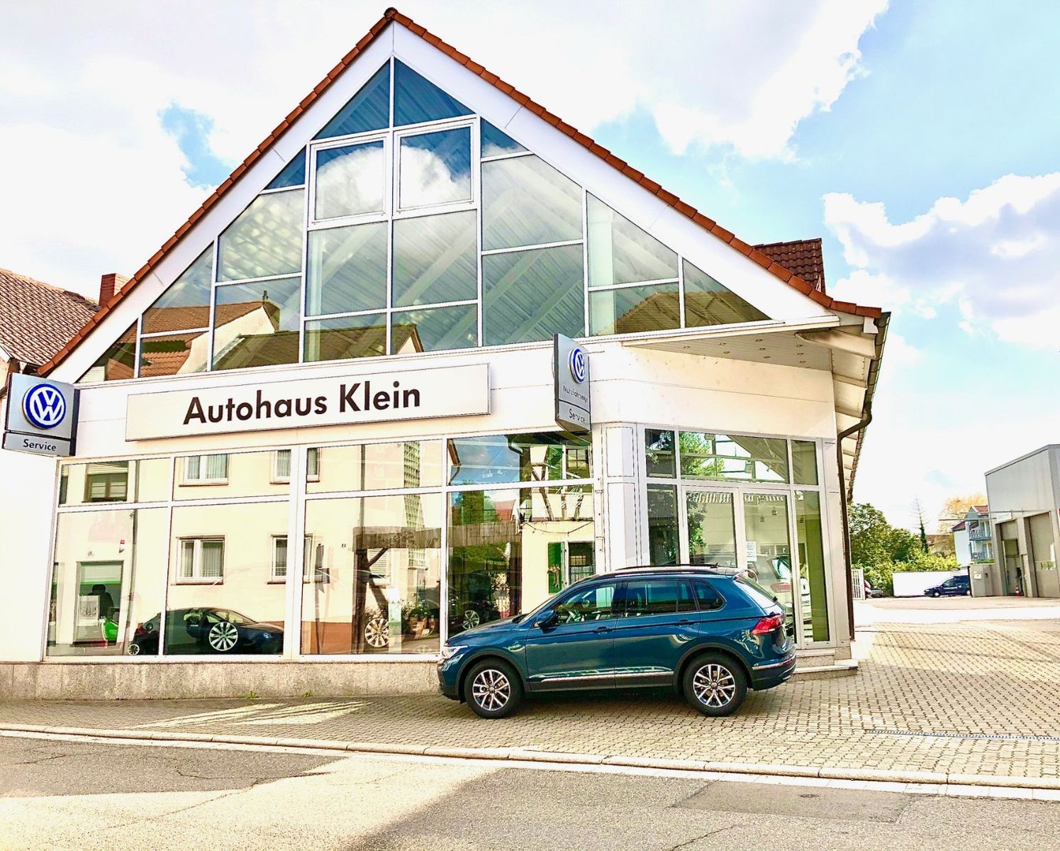 Volkswagen T-Roc Style 1.5 TSI - Samsaru's Car Outlet
