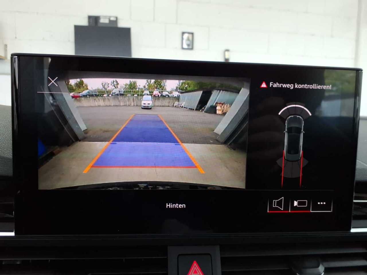 Audi A5 Cabriolet S-Line 40TFSI quattro / Matrix, RFK