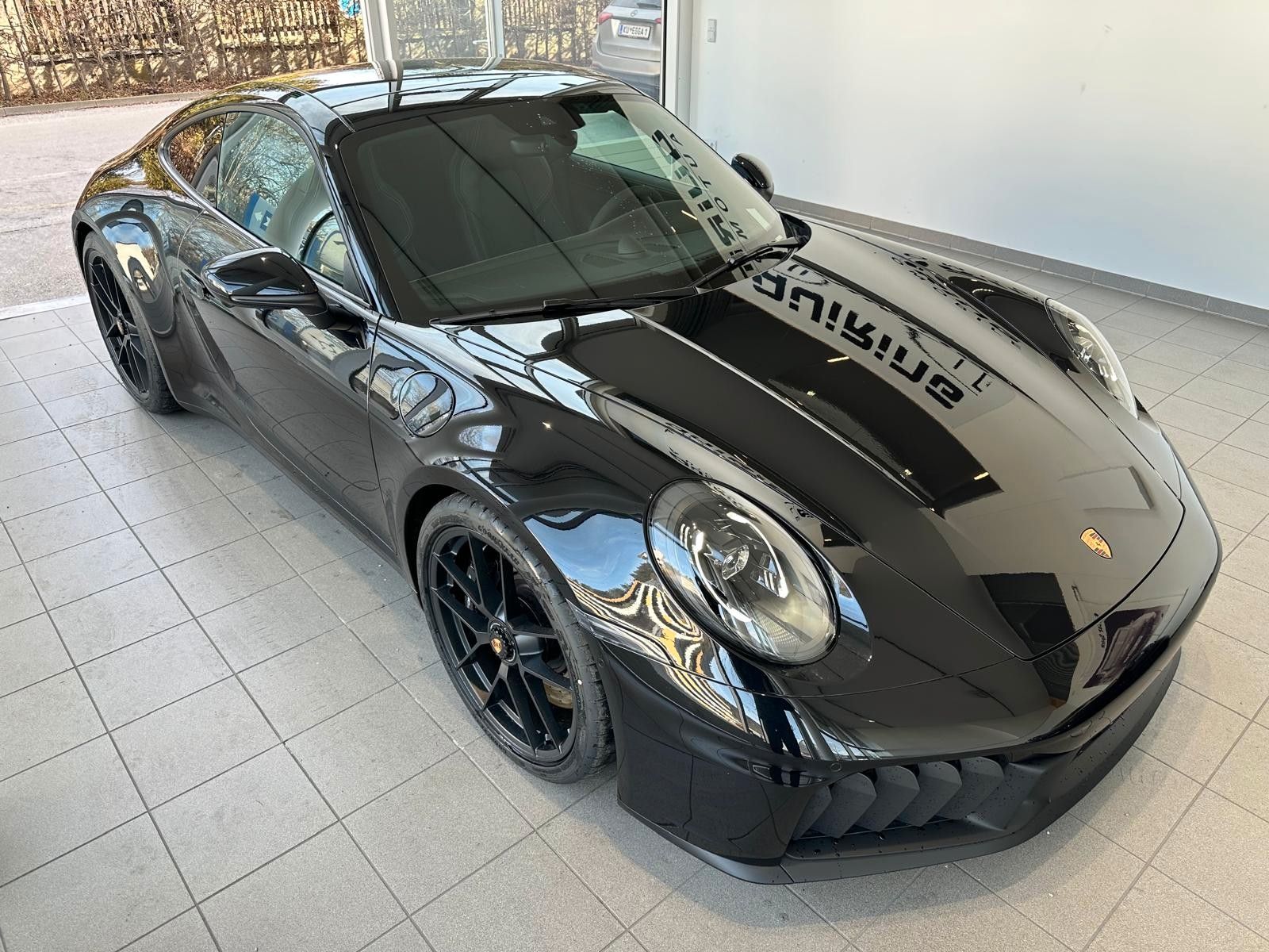 Porsche 992 Carrera 4 GTS Facelift/sw-sw/Carbon/18W/21