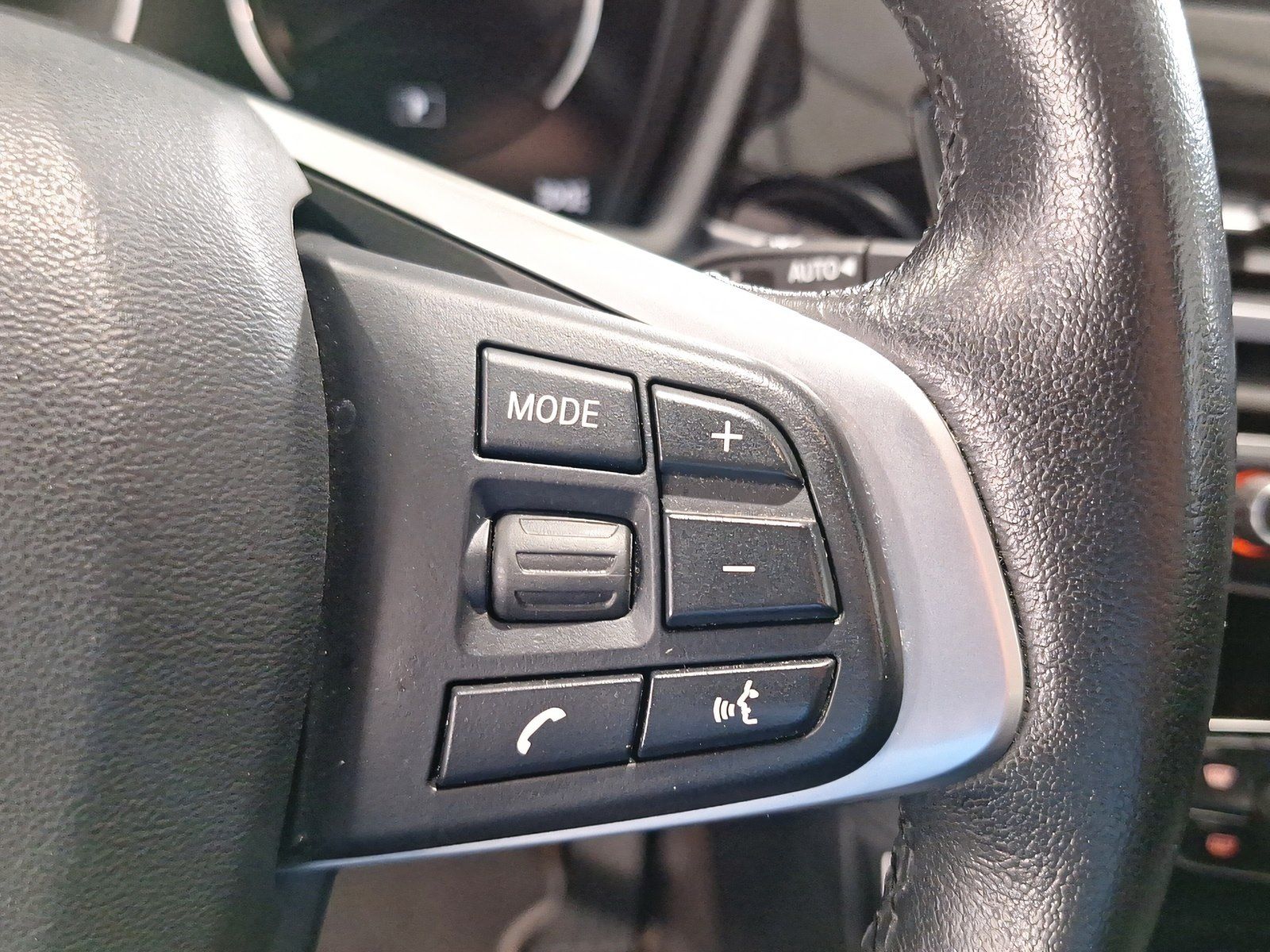 BMW X1 xDrive25e Sport Line - Samsaru's Car Outlet