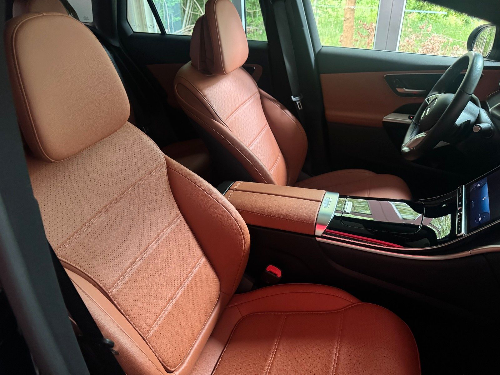 Mercedes-Benz GLC 220 Avantgarde Advanced LederLED AHK Panoram