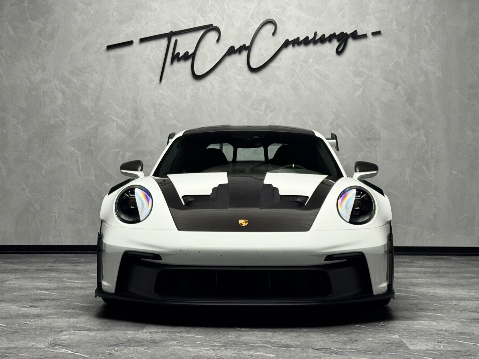 Porsche 992 GT3 RS - Samsaru's Car Outlet