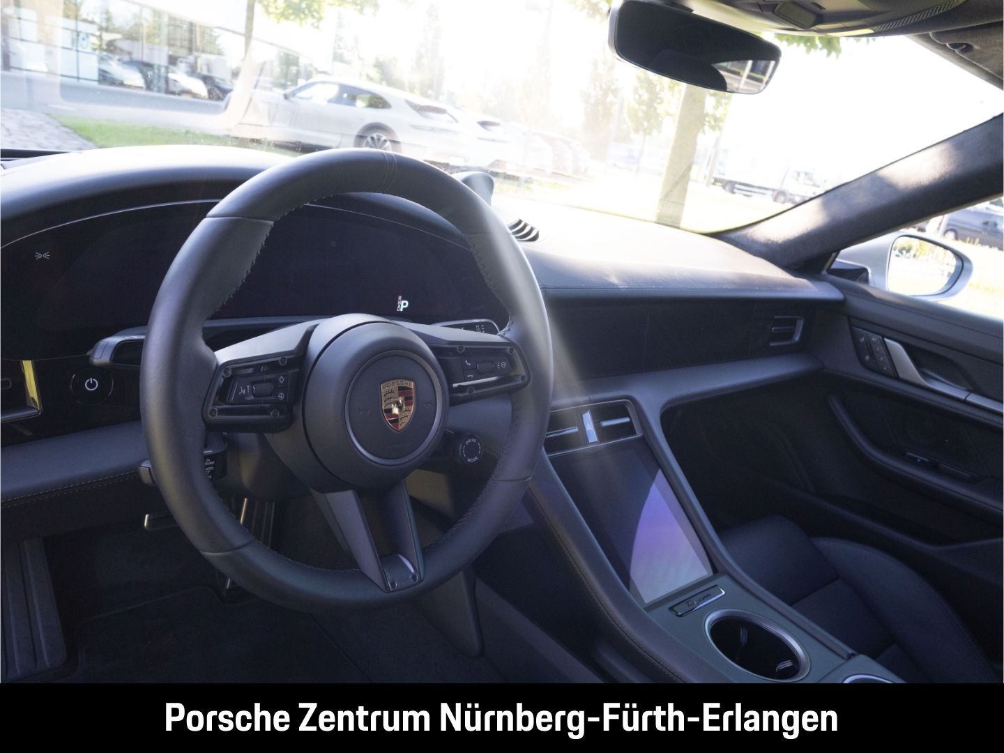Porsche Taycan Turbo InnoDrive HUD LED-Matrix BOSE Surro