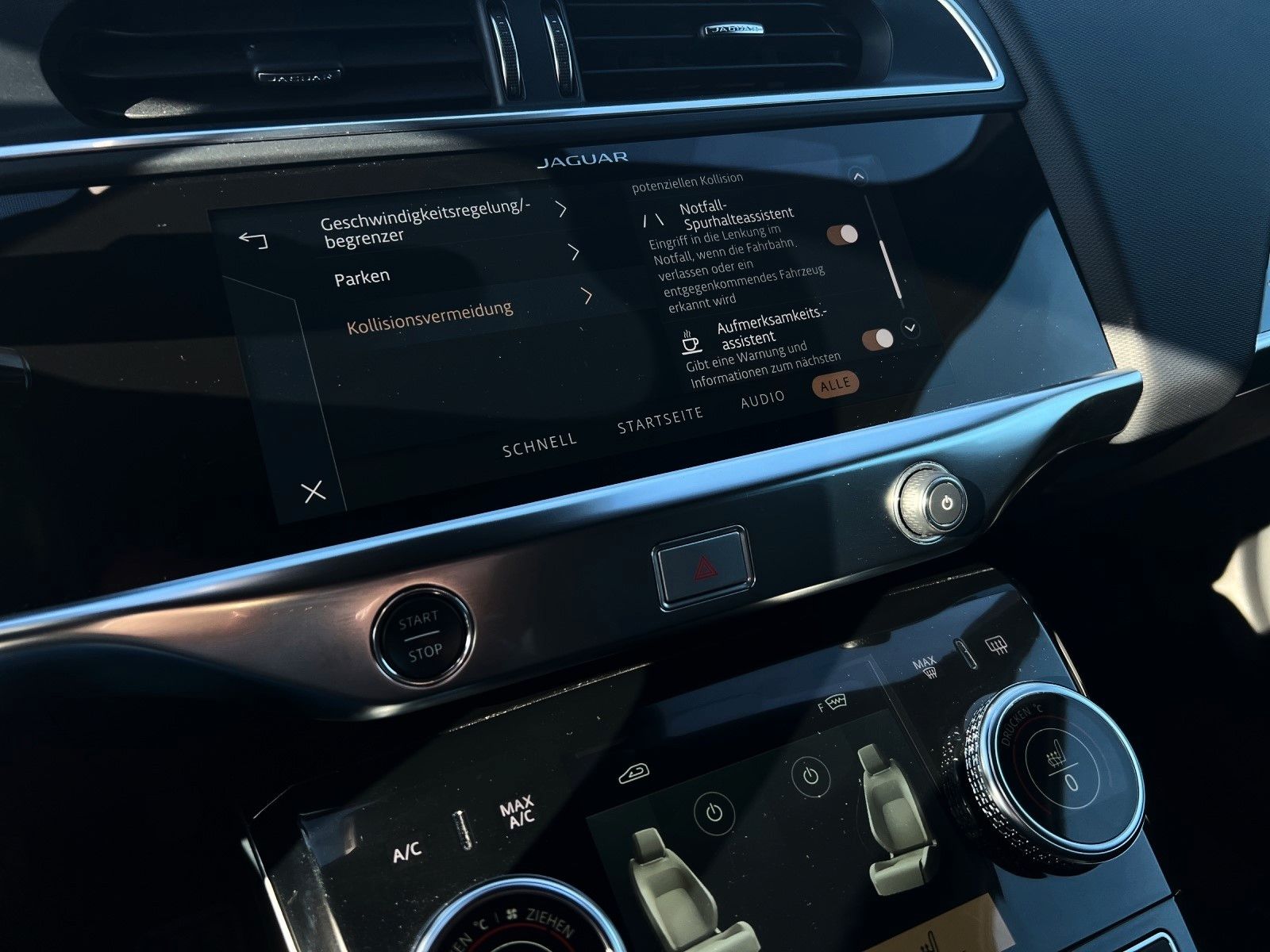 Jaguar I-Pace EV400 S/Panorama/Keyless