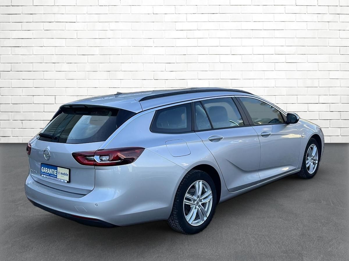 Opel Insignia 1.6 CDTI Edition - Samsaru's Car Outlet