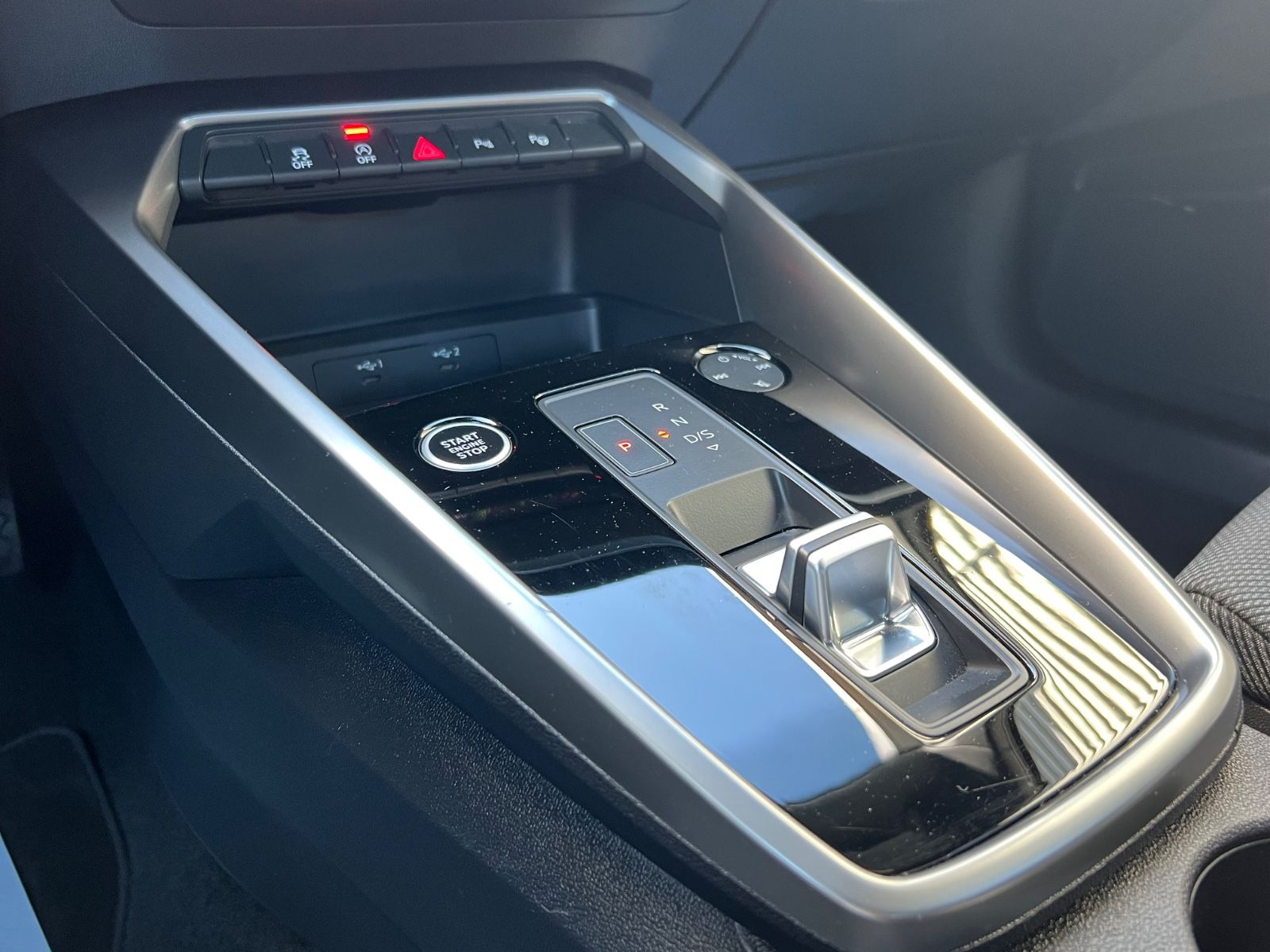 Audi A3 Limousine 30TDI S TRON*ACC*LED*NAVI*ASSISTENT